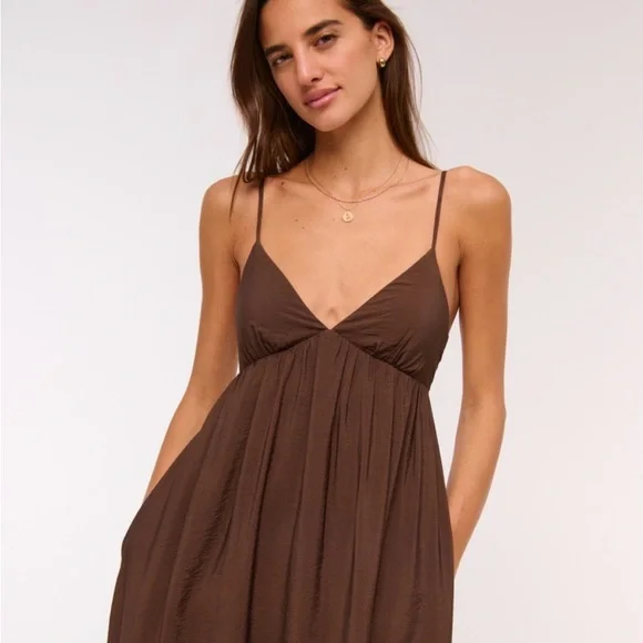 NWT Abercrombie Bra Free Maxi Dress - Picture 2 of 6